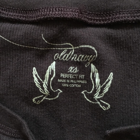 BUNDLE OF 2 OLD NAVY LONG-SLEEVE COTTON TOPS - Picture 3 of 5